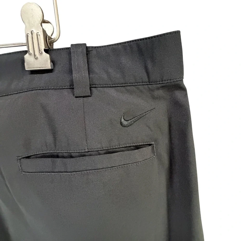 Nike Golf Flat Front Tech Short Mens 40 Black Dri FIT Performance Travel Outdoor